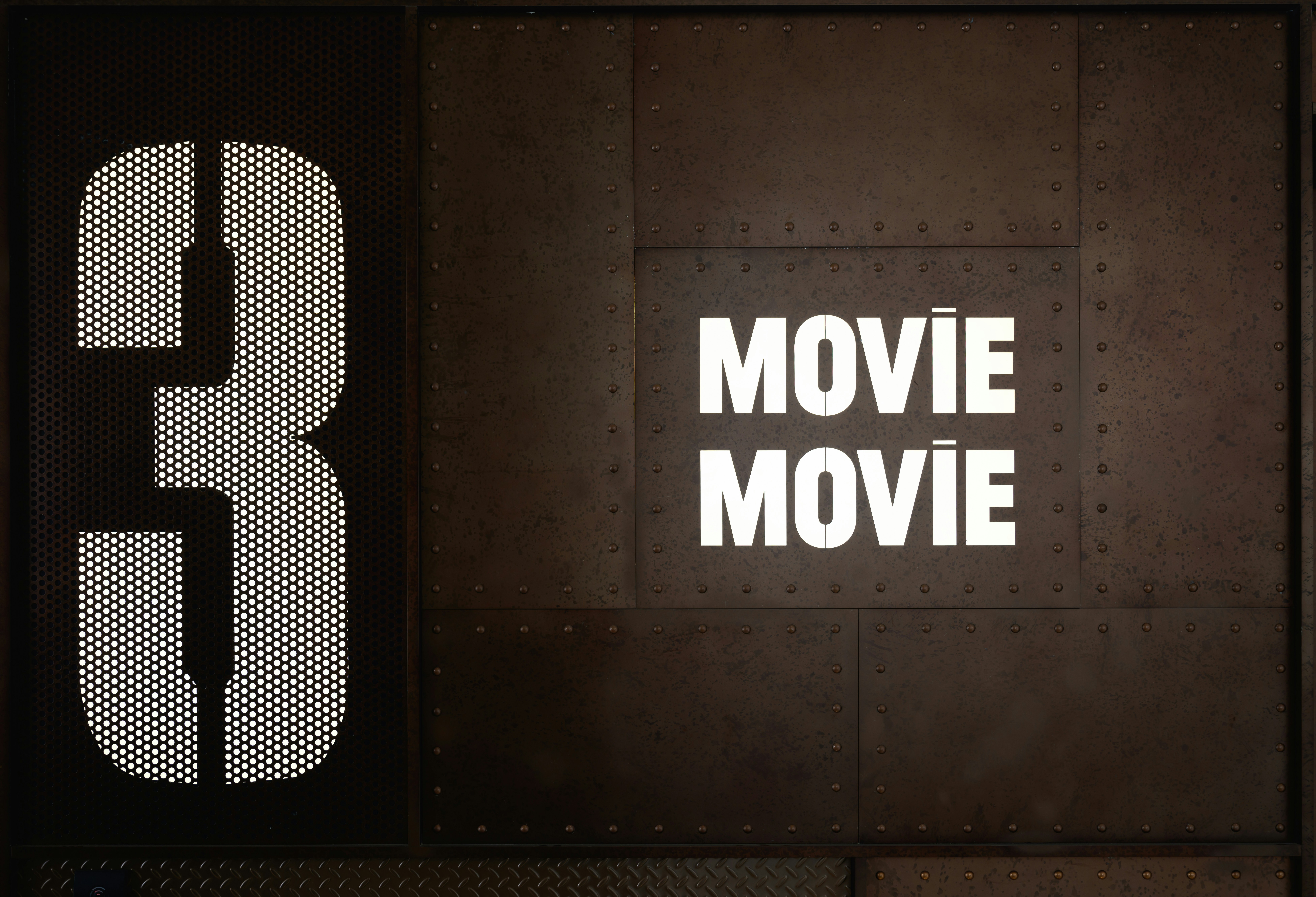 Trapped on the Island: A Billion-Dollar Ransom and the Fight for Survival